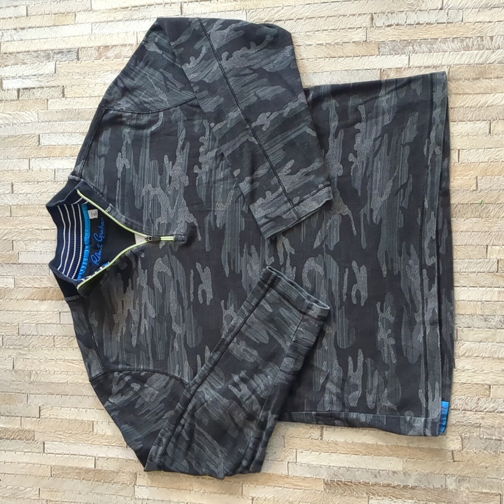 Robert Graham Street Circuit Gray Camoflauge Camo 1/4 Zip‎ Pullover Sweater